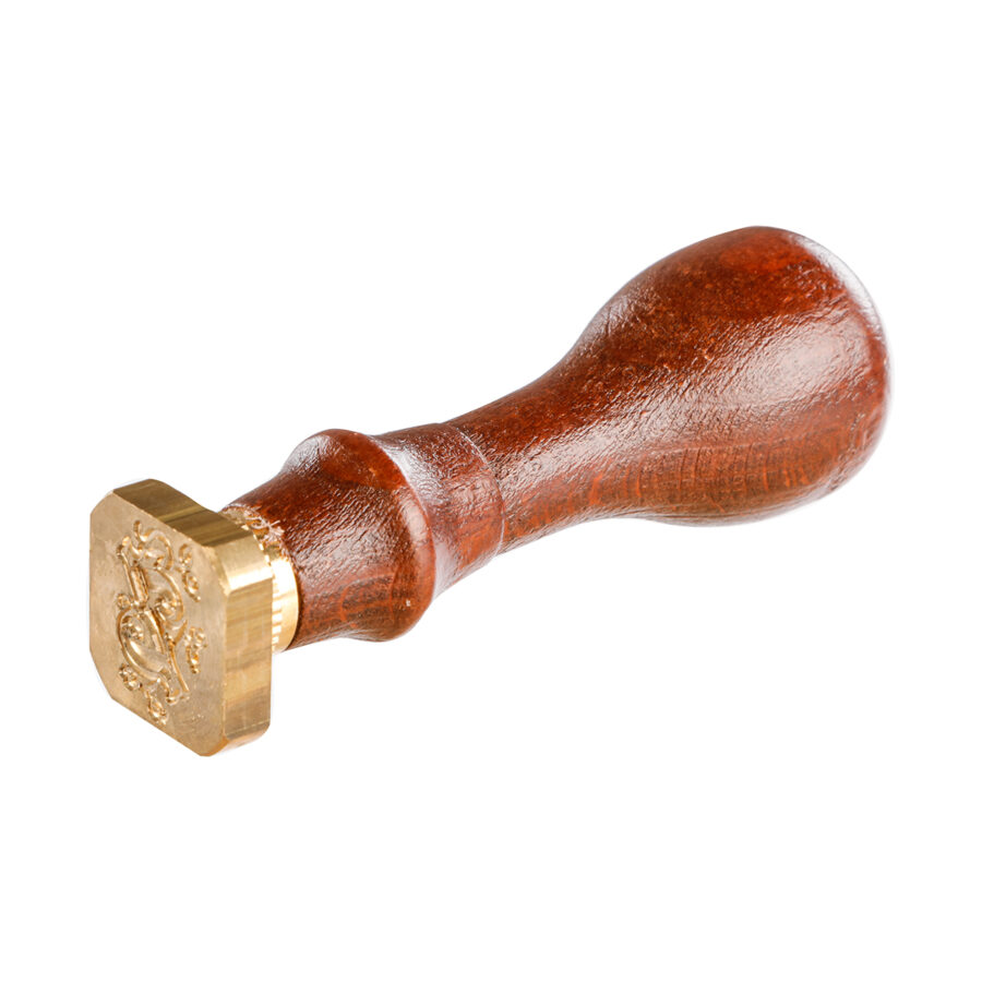 Square seal with varnished wooden handle, illuminated letter Z