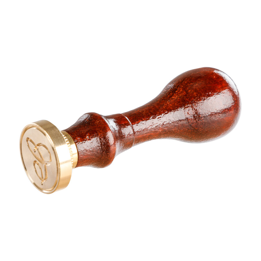 Sceau rond avec manche en bois vernis, lettre C en alphabet anglaise